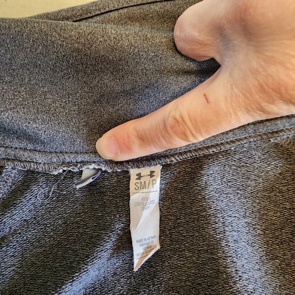 Under Armour Women's Gray Quilted Full-Zip Jacket  | Sz Small Petite - Picture 8 of 10